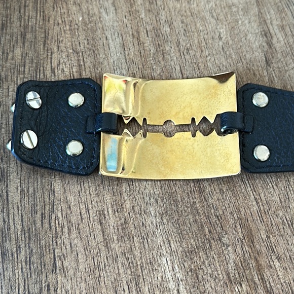 Alexander McQueen McQ razor blade oversized leather cuff wide bracelet - Picture 13 of 14